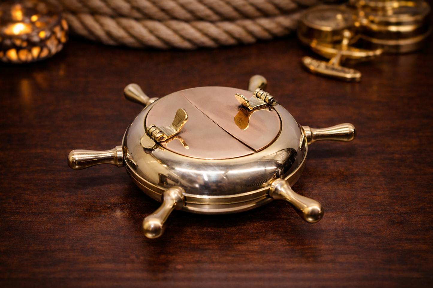 Luxury Nautical-Themed Ashtray with Lid