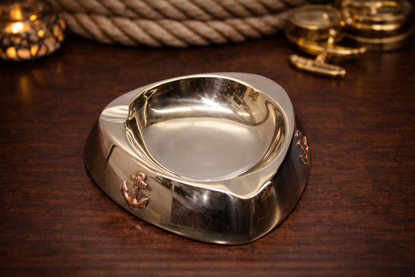 Denizci Temalı Metal Küllük