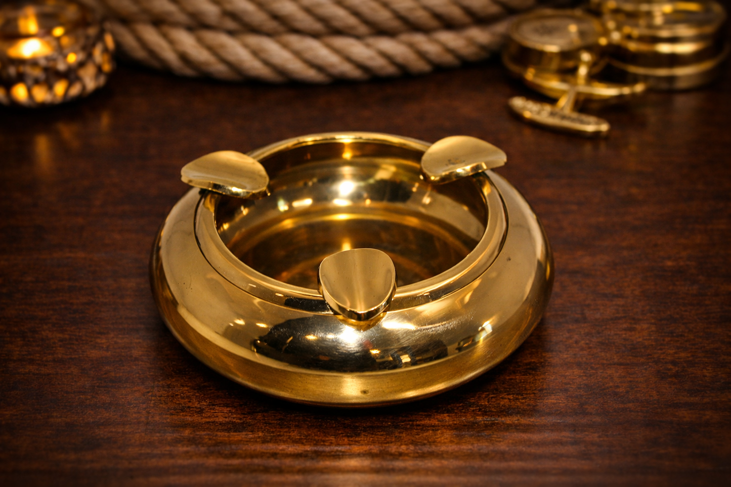 Altın Renk Metal Küllük