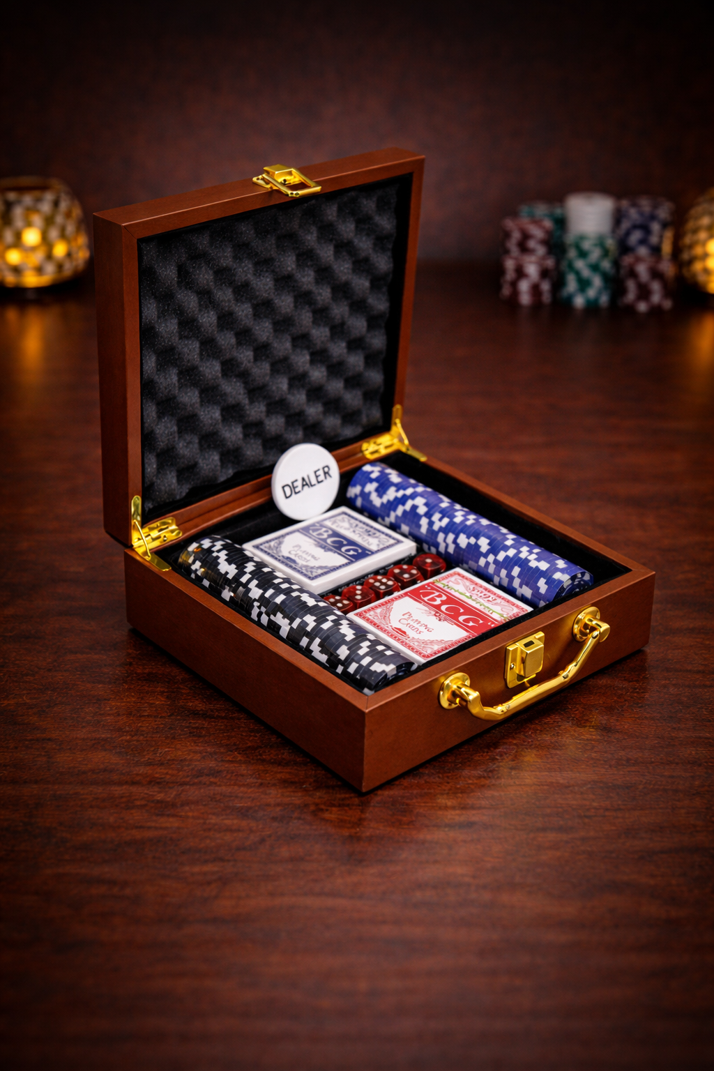 Poker Set 100 Chips with Leather Case